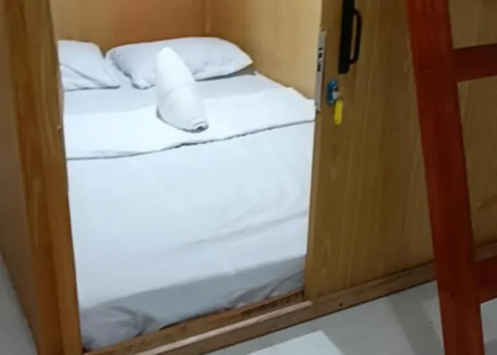 Kapselhotel Capsule88